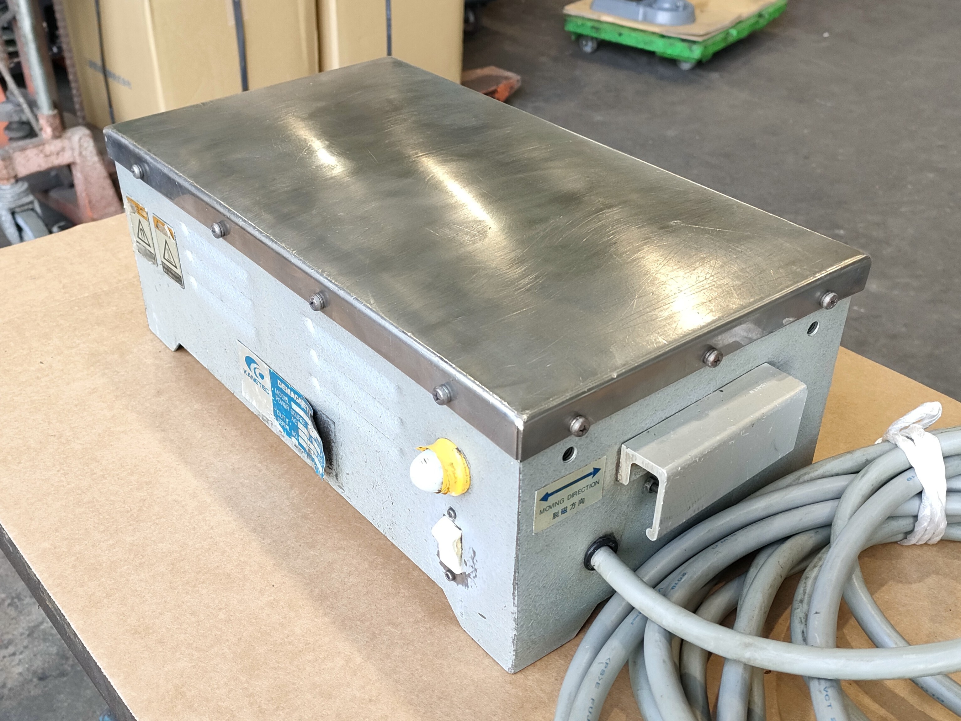 カネテック 脱磁器 KMD-40B