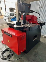 アマダ コーナーシャー CSW250A