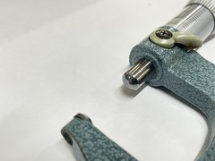 MITUTOYO｜ミツトヨ 棒球面マイクロメータ BMB1-25DM