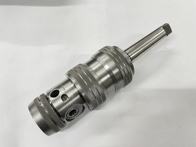 カトウ工機｜KATO タッパーチャック R35