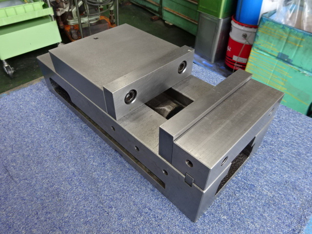 ナベヤ(ERON) ロックタイトバイス