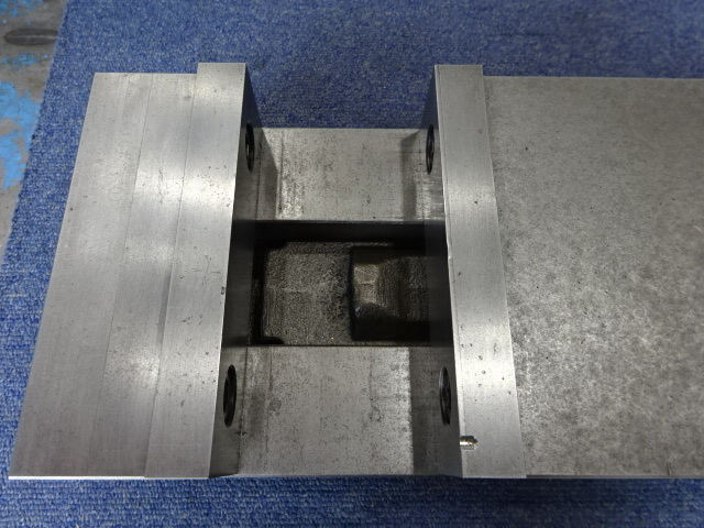 ナベヤ(ERON) ロックタイトバイス