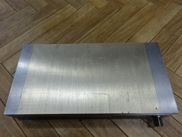 フジ磁工 永磁チャック（マイクロピッチ） PFAM150X300