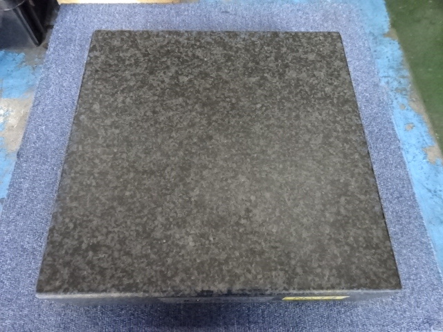 ユニセイキ 石定盤 300X300X90