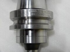 日研工作所 BT40 ミニミニチャック BT40-MMC8C-90