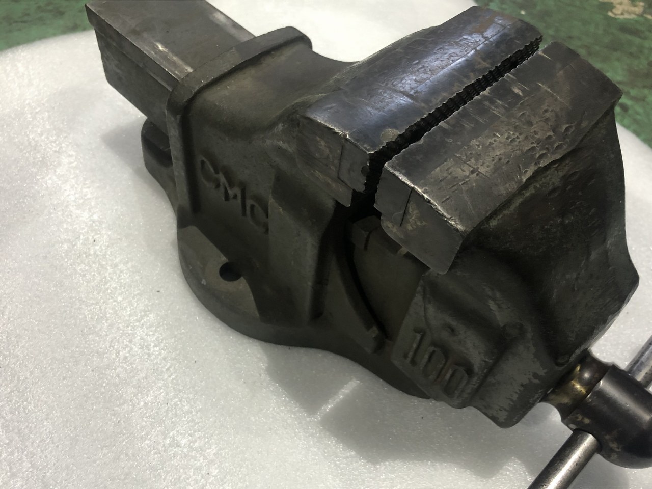CMC 万力バイス 口幅100mm